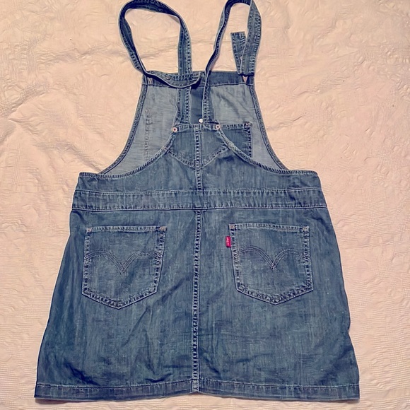 ✨ Levi’s Jean Jumper Skirtall - Picture 7 of 9